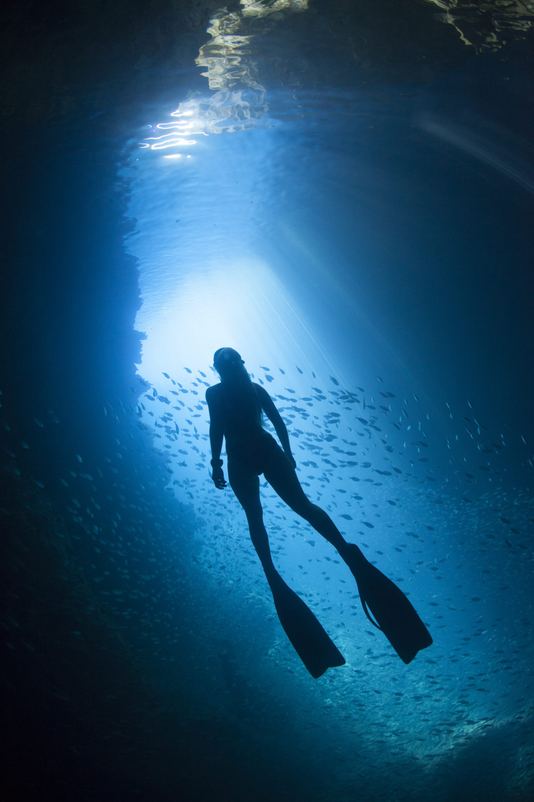 Freediving-in-Swallows-Cave-1080x1620